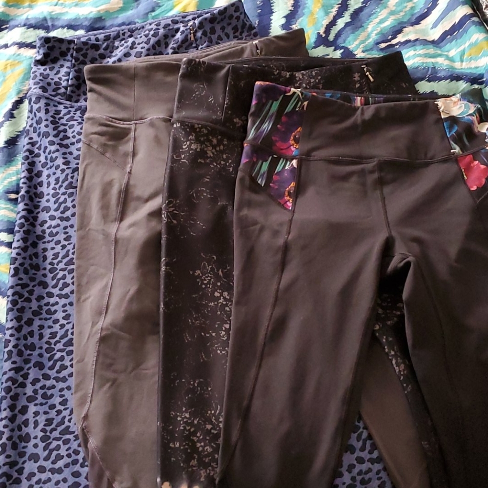 Calia by carrie underwood leggings lot